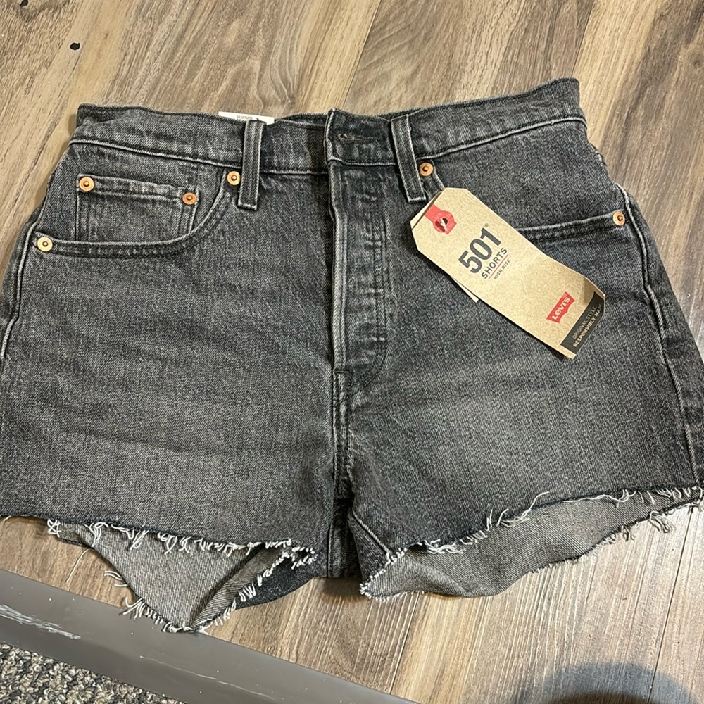 Levi’s 501 high rise shorts NEW